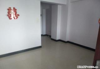 州一中上面世纪龙城5楼装修清秀带床、沙发、电视部分家具出租 - 文山28生活网 ws.28life.net